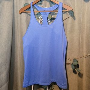 Nike Women's Slim Fit Tank - Medium - EUC